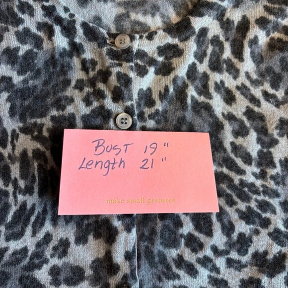 Garnet Hill Black White Animal Print Cardigan Large Lightweight Knit Sweater - Picture 4 of 6